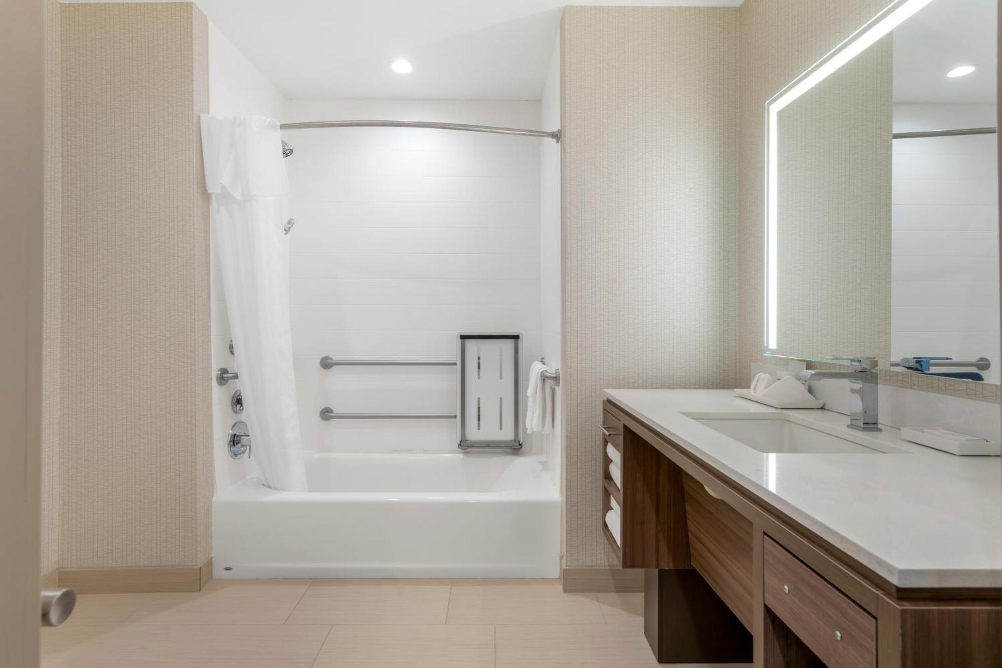 Home2 Suites By Hilton Redlands Bagian luar foto