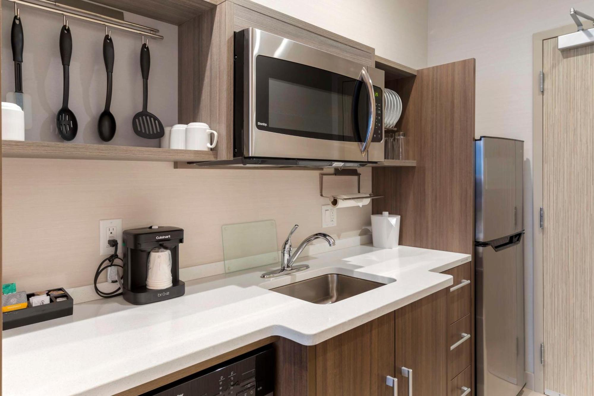 Home2 Suites By Hilton Redlands Bagian luar foto