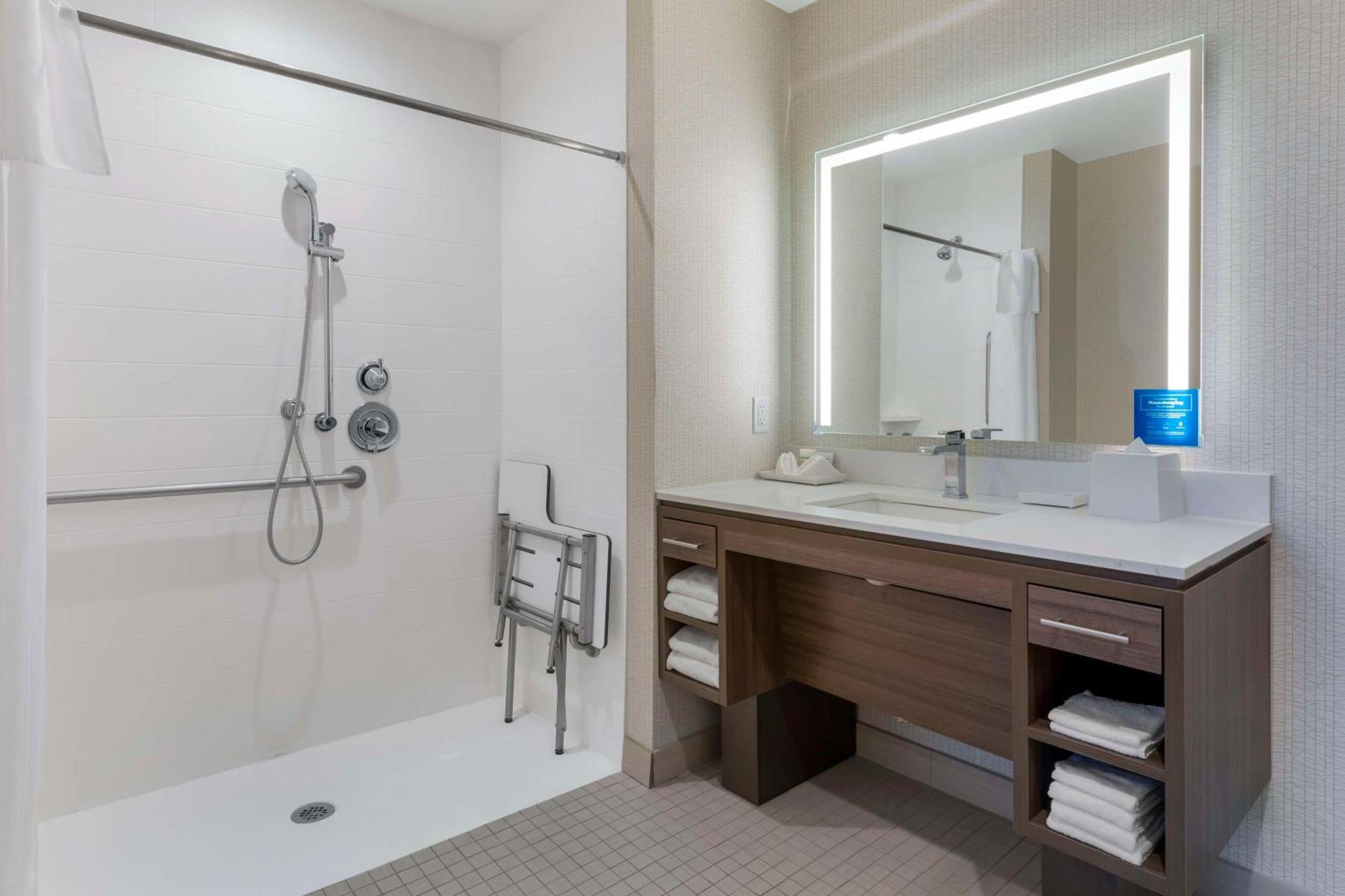 Home2 Suites By Hilton Redlands Bagian luar foto
